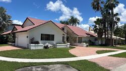 Pre-foreclosure in  SW 3RD ST Fort Lauderdale, FL 33324