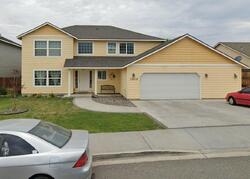 Pre-foreclosure in  S RAINIER PL Kennewick, WA 99337