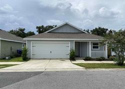 Pre-foreclosure in  SW 251ST DR Newberry, FL 32669