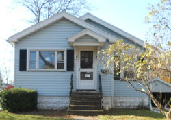 Pre-foreclosure in  PERINTON ST Rochester, NY 14615