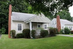 Pre-foreclosure in  FORGHAM RD Rochester, NY 14616