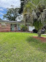 Pre-foreclosure in  JOLYNN RD W Jacksonville, FL 32225