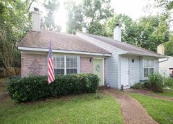 Pre-foreclosure in  RICHVIEW PARK CIR W Tallahassee, FL 32301