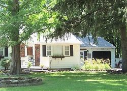 Pre-foreclosure in  SPENCERPORT RD Rochester, NY 14606