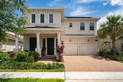 Pre-foreclosure in  TOPSAIL PL Winter Garden, FL 34787