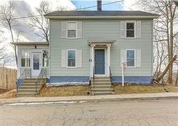 Pre-foreclosure in  FAIRMOUNT ST Meriden, CT 06451