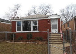 Pre-foreclosure in  S WOODLAWN AVE Chicago, IL 60619