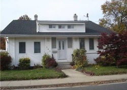 Pre-foreclosure in  HUDSON AVE Middletown, NJ 07748