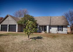 Pre-foreclosure in  NW 113TH ST Oklahoma City, OK 73120