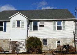 Pre-foreclosure in  BERRY RD Sussex, NJ 07461