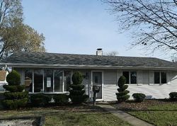 Pre-foreclosure in  HARLEM AVE Tinley Park, IL 60477