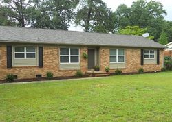 Pre-foreclosure in  INVERNESS DR Fayetteville, NC 28304