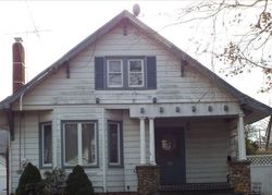 Pre-foreclosure in  LENA AVE Freeport, NY 11520