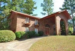 Pre-foreclosure in  LAKE FRONT DR Warner Robins, GA 31088