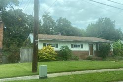 Pre-foreclosure in  ARBOR DR Glen Burnie, MD 21061