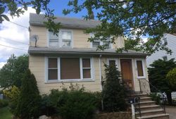 Pre-foreclosure in  SHEPARD AVE Teaneck, NJ 07666