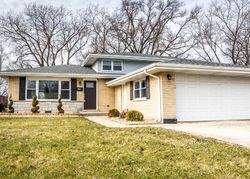 Pre-foreclosure in  S PARK AVE South Holland, IL 60473