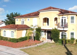 Pre-foreclosure in  MCMULLEN RD Riverview, FL 33569