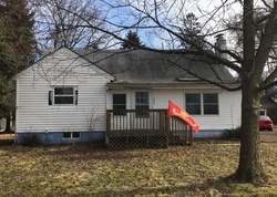 Pre-foreclosure in  IVY HILL RD Walden, NY 12586