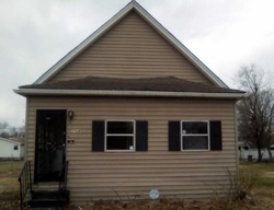 Pre-foreclosure in  GATY AVE East Saint Louis, IL 62205