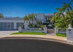 Pre-foreclosure Listing in LA MASINA CT CALABASAS, CA 91302