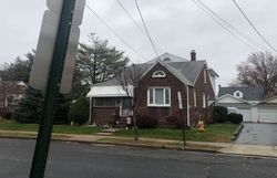 Pre-foreclosure in  E STIMPSON AVE Linden, NJ 07036