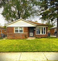 Pre-foreclosure in  EDBROOKE AVE Dolton, IL 60419