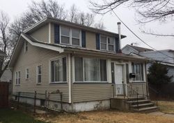 Pre-foreclosure in  EVANS ST Rahway, NJ 07065