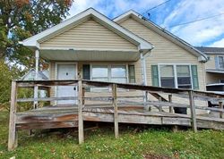 Pre-foreclosure in  WILLOWS AVE Folcroft, PA 19032