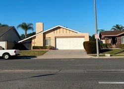 Pre-foreclosure in  W COLUMBINE AVE Santa Ana, CA 92707