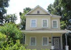 Pre-foreclosure in  MAURY ST Montgomery, AL 36104