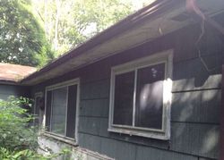 Pre-foreclosure in  GLEN CARBON RD Glen Carbon, IL 62034