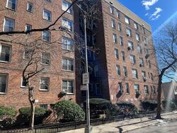 Pre-foreclosure in  THIERIOT AVE A Bronx, NY 10460
