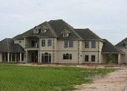 Pre-foreclosure in  HIGH MEADOW RANCH DR Magnolia, TX 77355