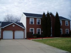 Pre-foreclosure in  MEADOW CREST DR Allison Park, PA 15101