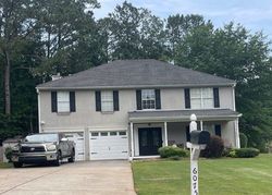 Pre-foreclosure in  ADERHOLD WAY Alpharetta, GA 30004