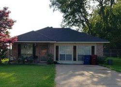 Pre-foreclosure in  NUNNALEE AVE Van Alstyne, TX 75495