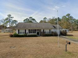 Pre-foreclosure in  SMITH ST Graceville, FL 32440