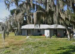 Pre-foreclosure in  QUEEN PALM DR Edgewater, FL 32132