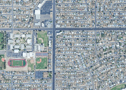 Pre-foreclosure in  W PARADISE DR Phoenix, AZ 85029