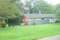 Pre-foreclosure in  DAVIS ST Shelbyville, TN 37160