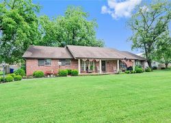 Pre-foreclosure in  W OAK ST Rogers, AR 72758