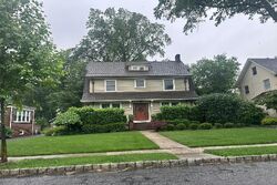 Pre-foreclosure in  IRVING AVE South Orange, NJ 07079