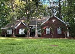 Pre-foreclosure in  CAMBROOKE Hattiesburg, MS 39402