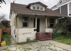 Pre-foreclosure in  E 24TH ST Oakland, CA 94606