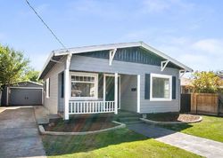 Pre-foreclosure in  ROSELAWN AVE Stockton, CA 95204