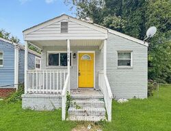 Pre-foreclosure in  22ND ST Newport News, VA 23607