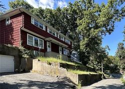 Pre-foreclosure in  PROSPECT AVE Nyack, NY 10960