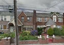 Pre-foreclosure in  204TH ST Saint Albans, NY 11412