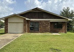  Cottonwood Dr, Gulfport MS